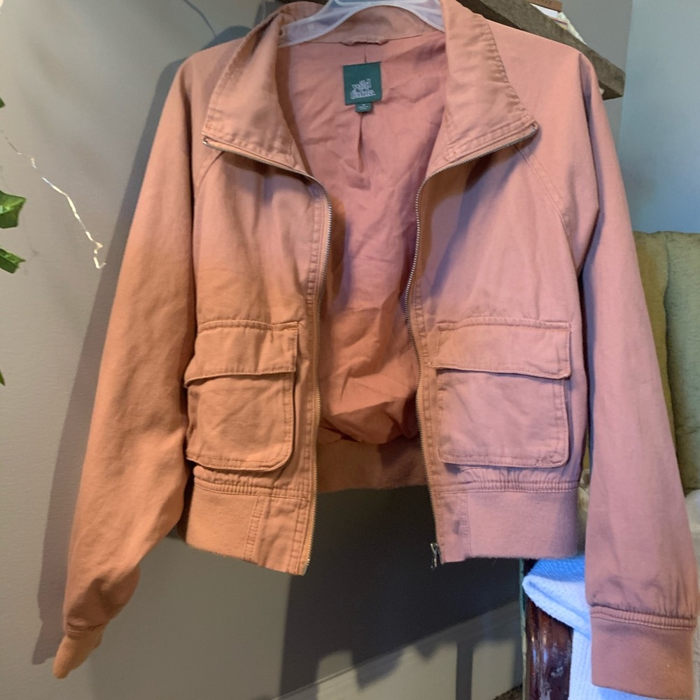 Cropped bomber jacket